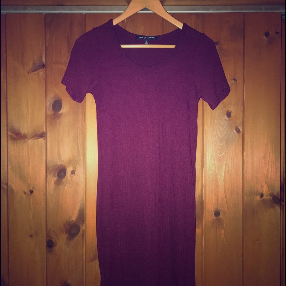 Knee length rubbed bodycon sweater dress